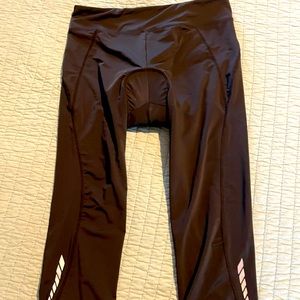 Binsterain brand padded cycling pants capri large
